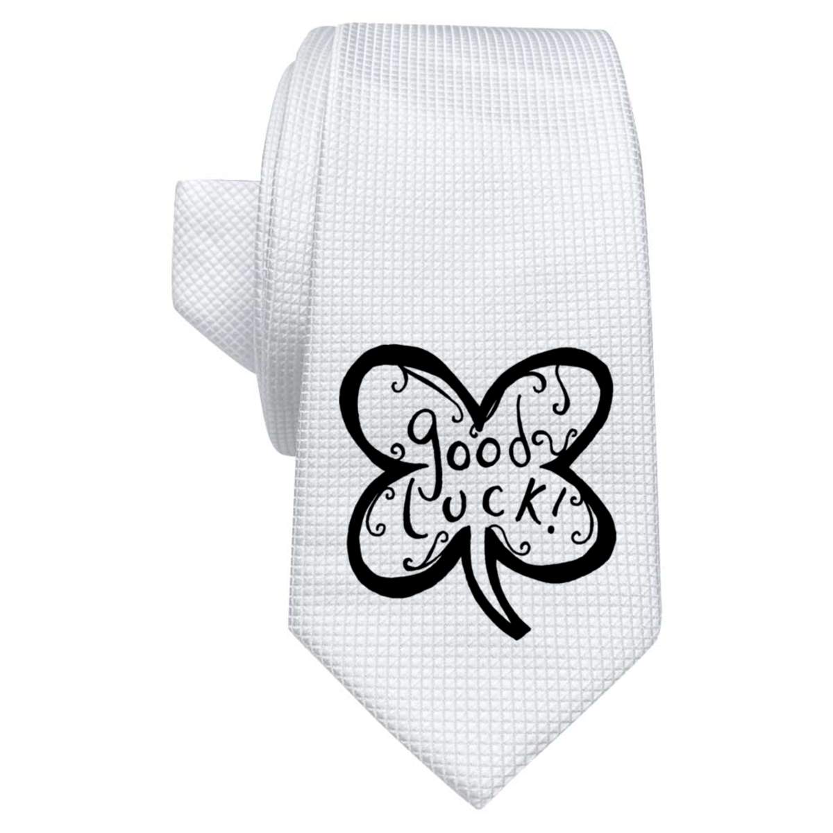 'Good Luck Clover' White Tie / Necktie with Gift Box (AT00000080)