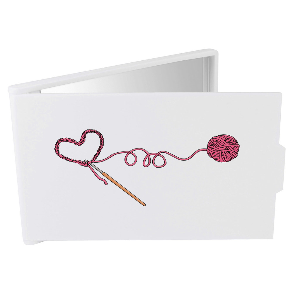 'Crochet Heart' Compact / Travel / Pocket Makeup Mirror (CM00037834)