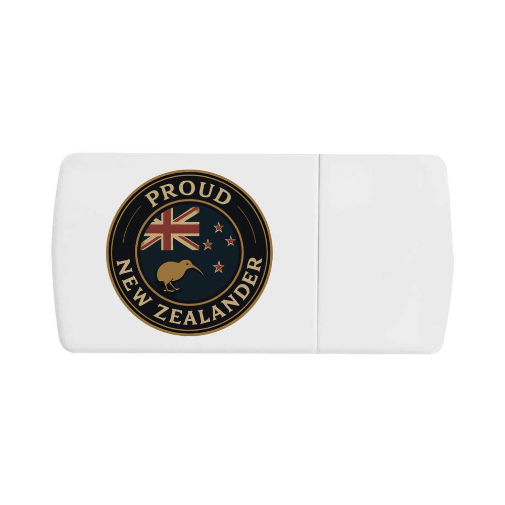 'Proud New Zealander' Pill Box with Tablet Splitter (PI00035488)