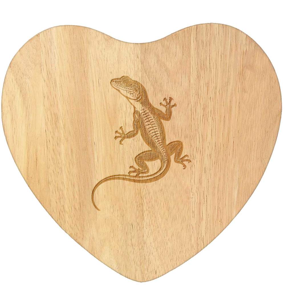 'Common Lizard' Wooden Heart Shaped Chopping  / Cutting Board (WB00082290)